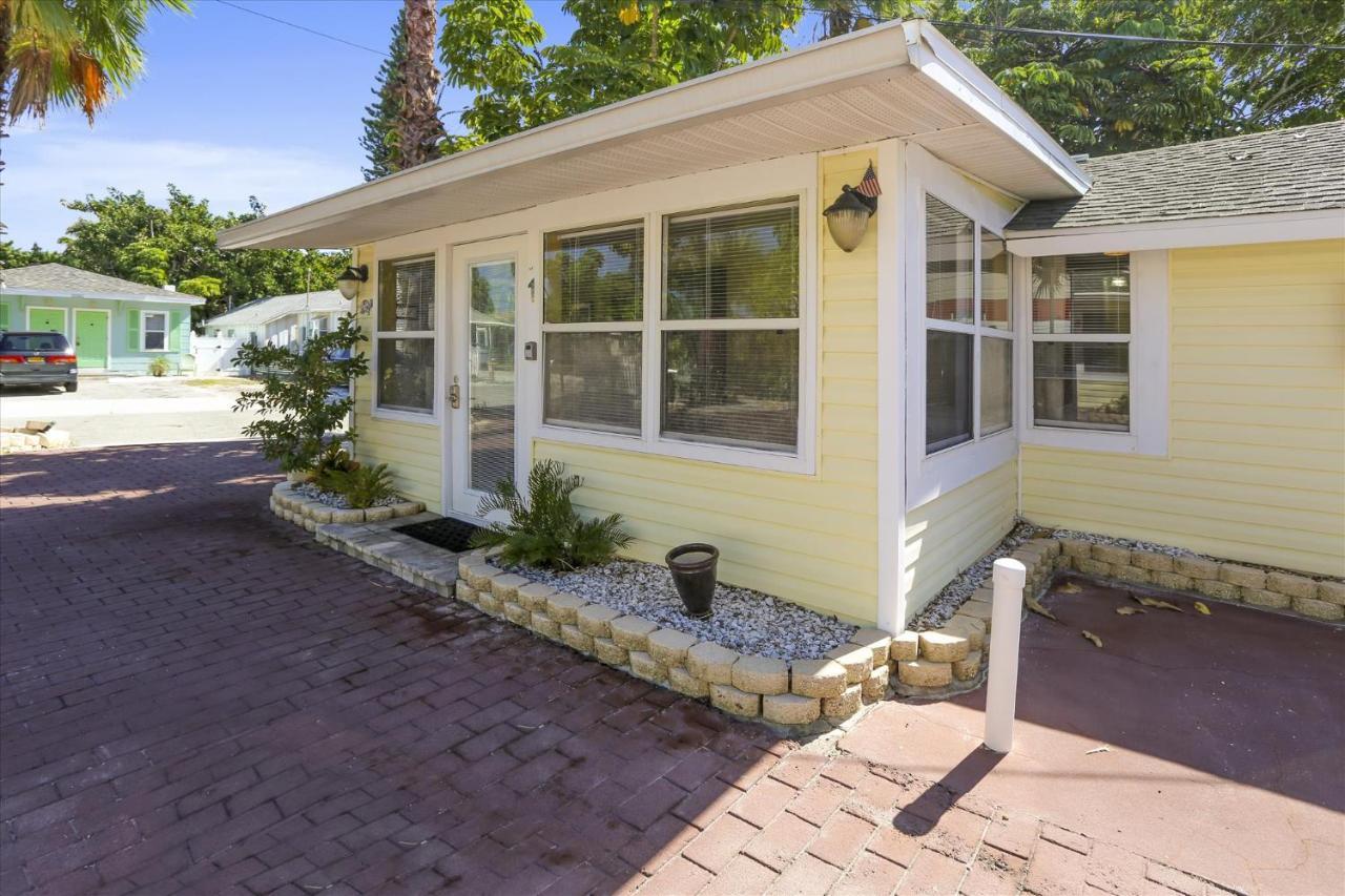 The Cottages At Madeira Beach St. Pete Beach Exterior photo